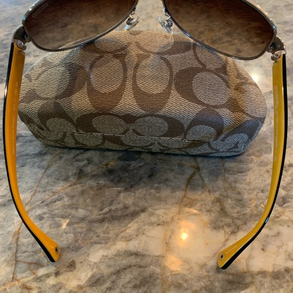 Coach Taylor Sunglasses - Picture 3 of 7